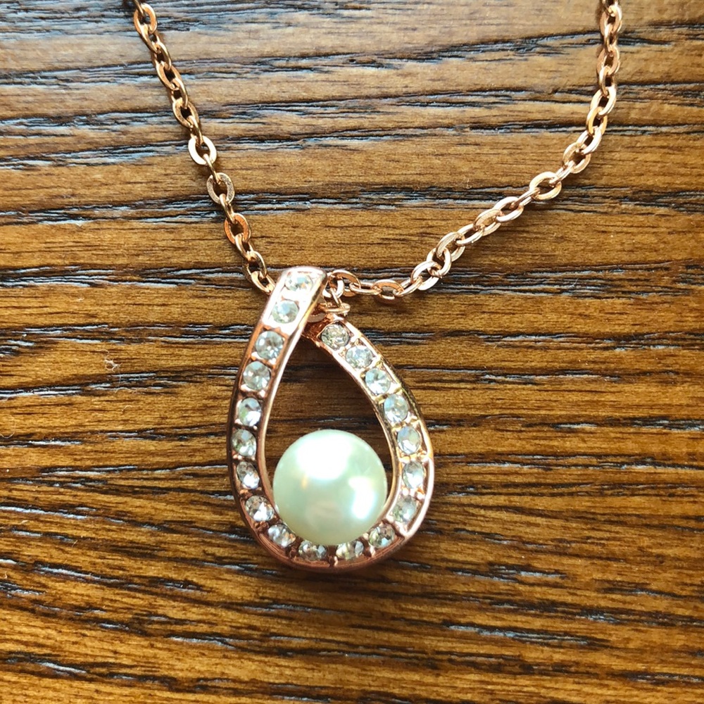 Premier designs jewelry ‘ Forever Young’ necklace